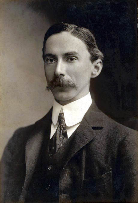 Bertrand Russell in 1907